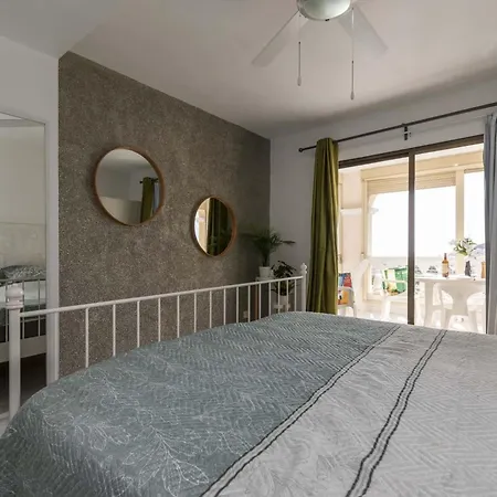 Castle Harbour 5 Apartmán Los Cristianos (Tenerife)